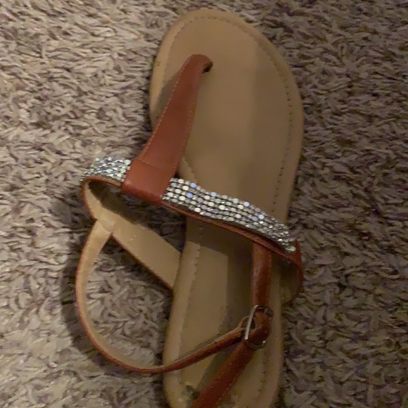Sandals - Picture 3 of 3